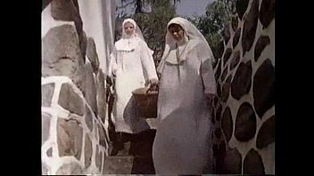 Maicute posedate penetrare brutal in manastire de preot baut