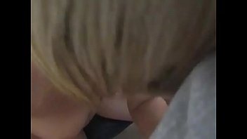 Iubitoare de sex cu sani mari se fute brutal si se masturbeaza pana la orgasm