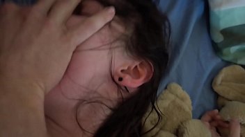 Mana bagata in gat si dezvirginare anala la 18 anisori