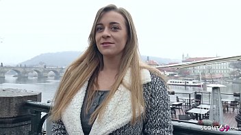 Sex platit la casting cu frumoasa Josephine