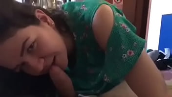 Vorbeste in romana cand suge pula xxx