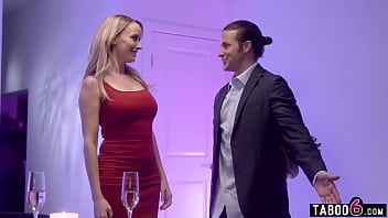 Cina in oras si futai rapid de la prima intalnire