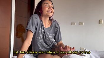 In vacanta cu un prieten care o fute si ii da sperma in gura