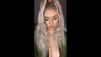 Romanca blonda grasuta cu tate mari video xxx romanesc