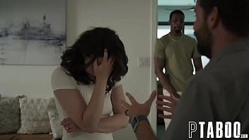 Se cearta rau cu sotu si face sex cu negru dotat