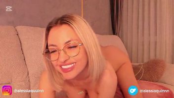Alessia Quinn xxx top show