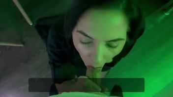 Bella Sexy suge pula si inghite sperma xxx