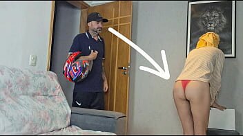 Femeie maritata luata la pula de baiat de la livrari