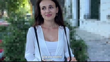 Sexi pe strada abordata si platita pentru sex