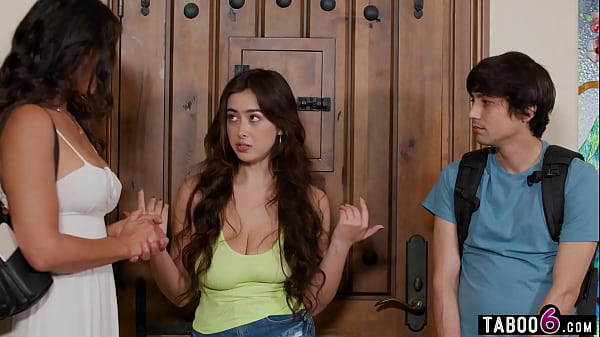 Tanar virgin futut de milfa excitata